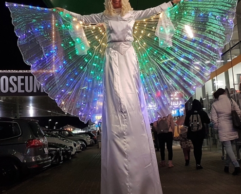 Weihnachtsengel buchen